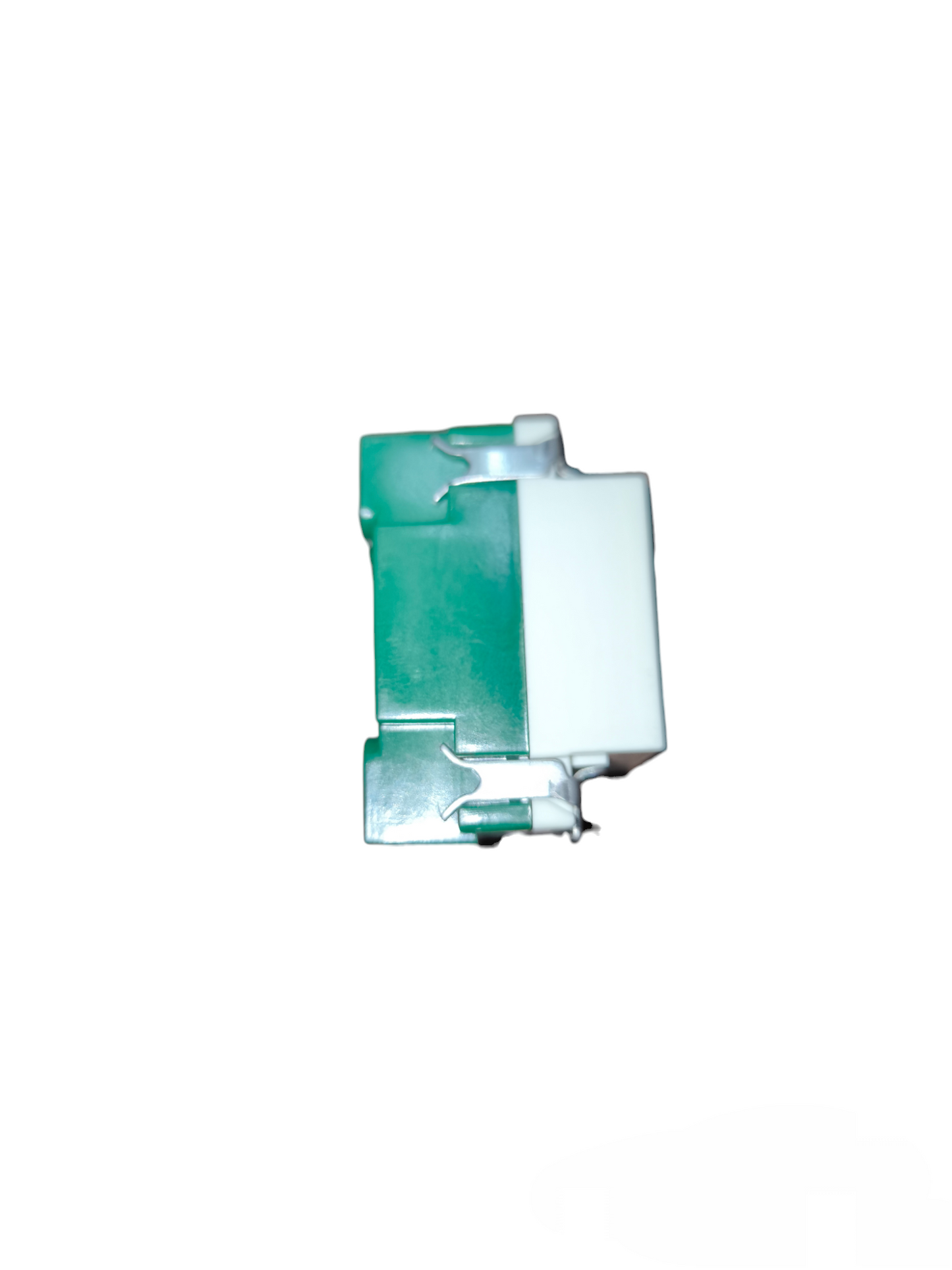 Omni Flat Pin Outlet with Ground 16A 250V Classic Series WEG-203