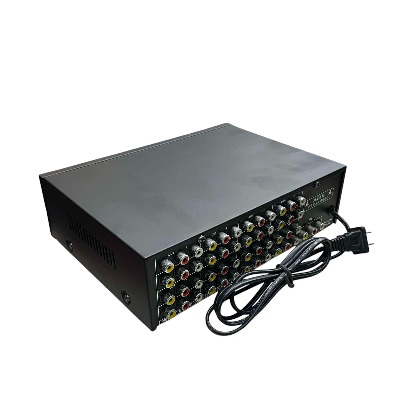 Grippes 16 port RCA audio video splitter black box with multiple input and output ports