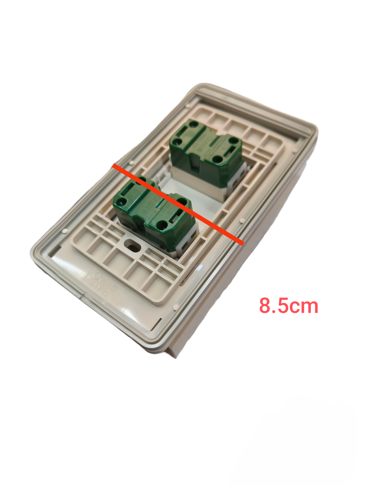 Omni Weatherproof 2 Gang Universal Outlet 15A 250V with Plate Wide Series WPP-601+(WWP-112+WWU-200x2)