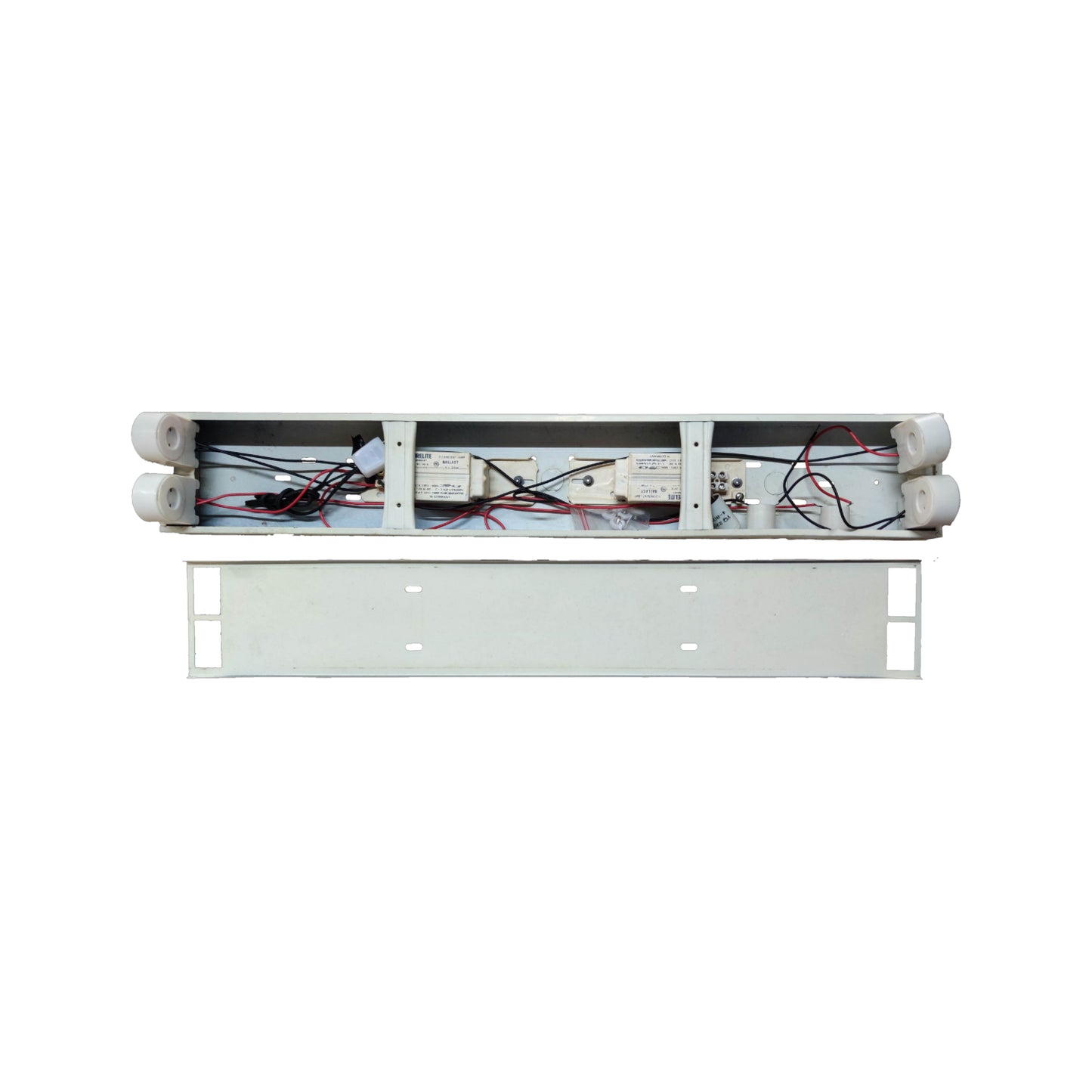 Focus 2x20W fluorescent light fixture with internal wiring and mounting options