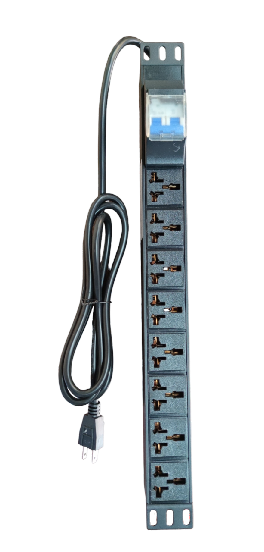 Grippes 32A 250V universal power distribution unit with multiple outlets and power cord