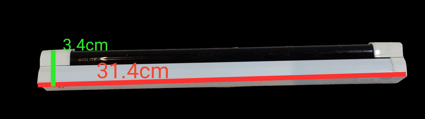 8W T5 black light fluorescent tube measuring 31.4 cm length with white end caps from China