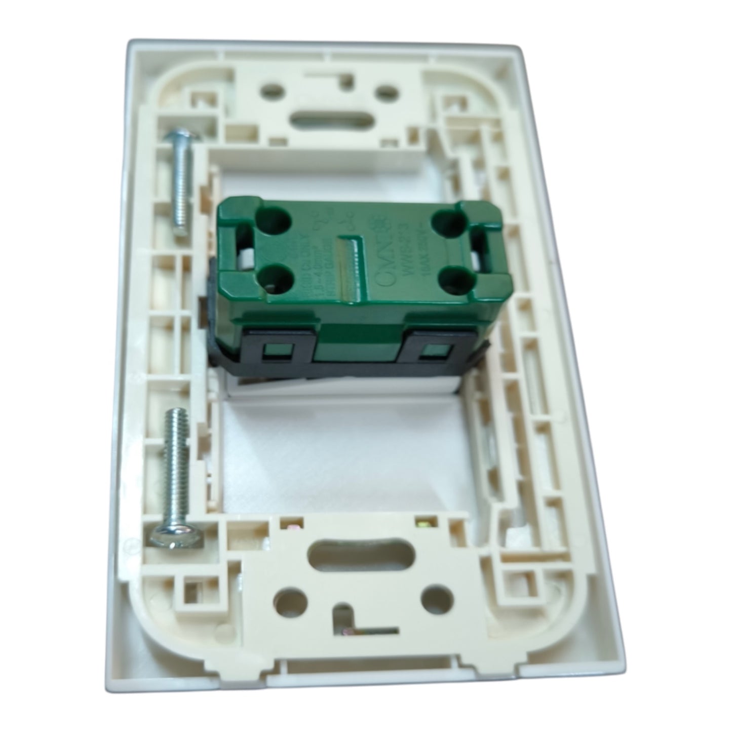 Omni 1 Gang 1 Way Switch with Plate Wide Series 16A 250V WWP-110+WWS-213