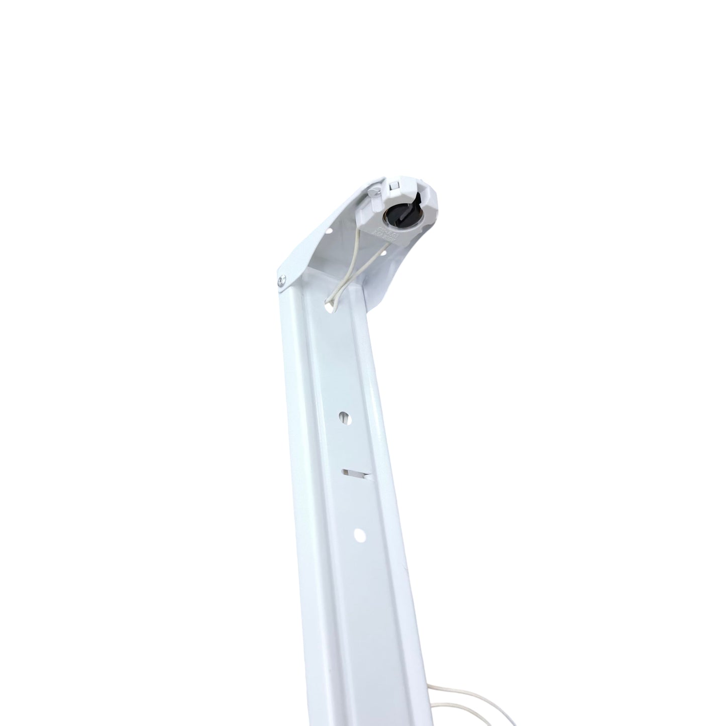 Delta 1x36W/40W Fluorescent Lighting Fixture Open Type 220V with Magnetic Ballast and Starter Holder OT5361MS