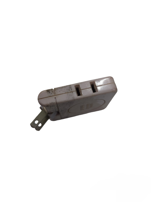 Type Cube Tap 15A 125V 1650W power plug with two outlets, side view
