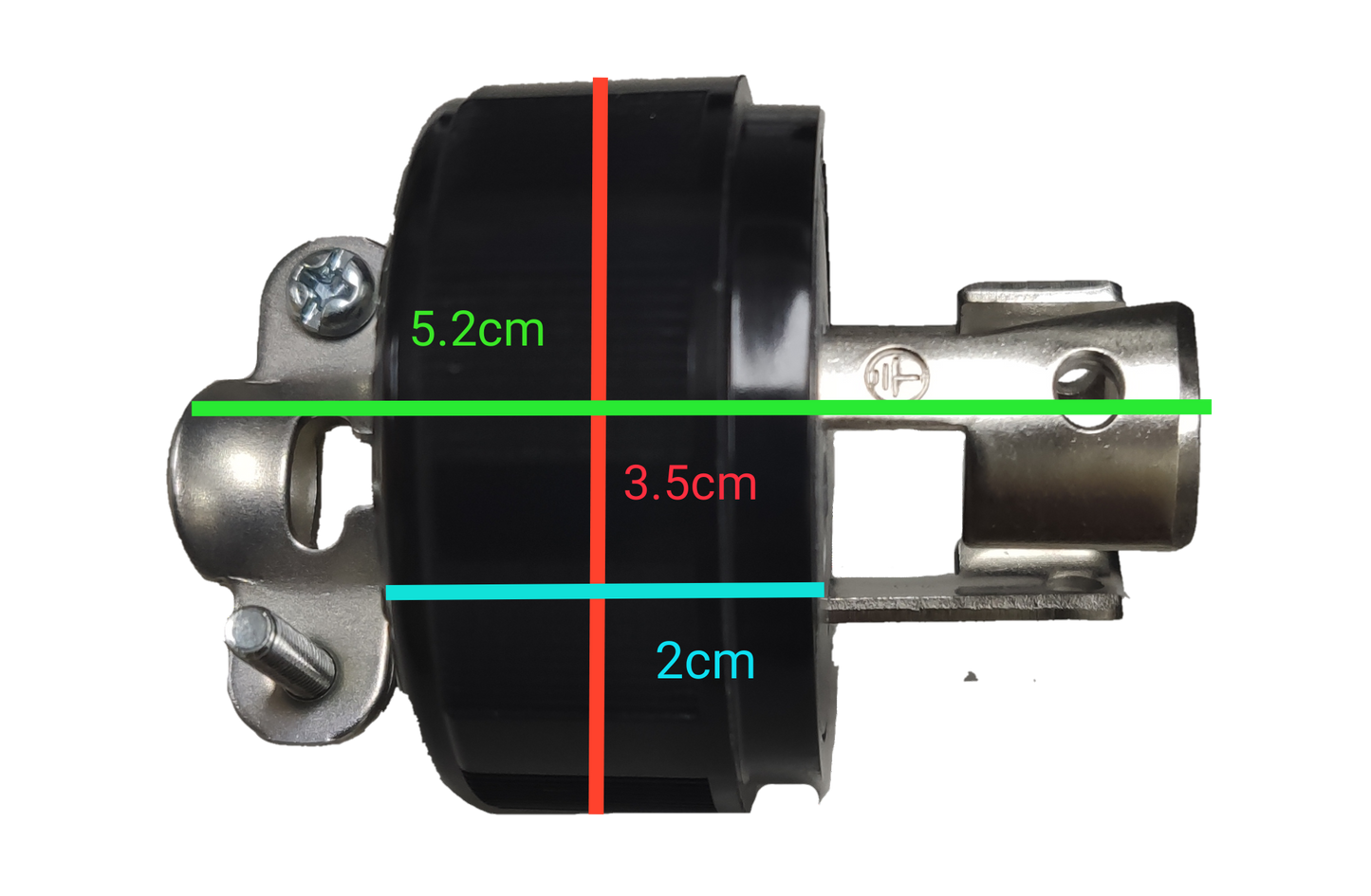 Panasonic anasonic 15A Twist Lock Plug showing measurements of its locking and connection components