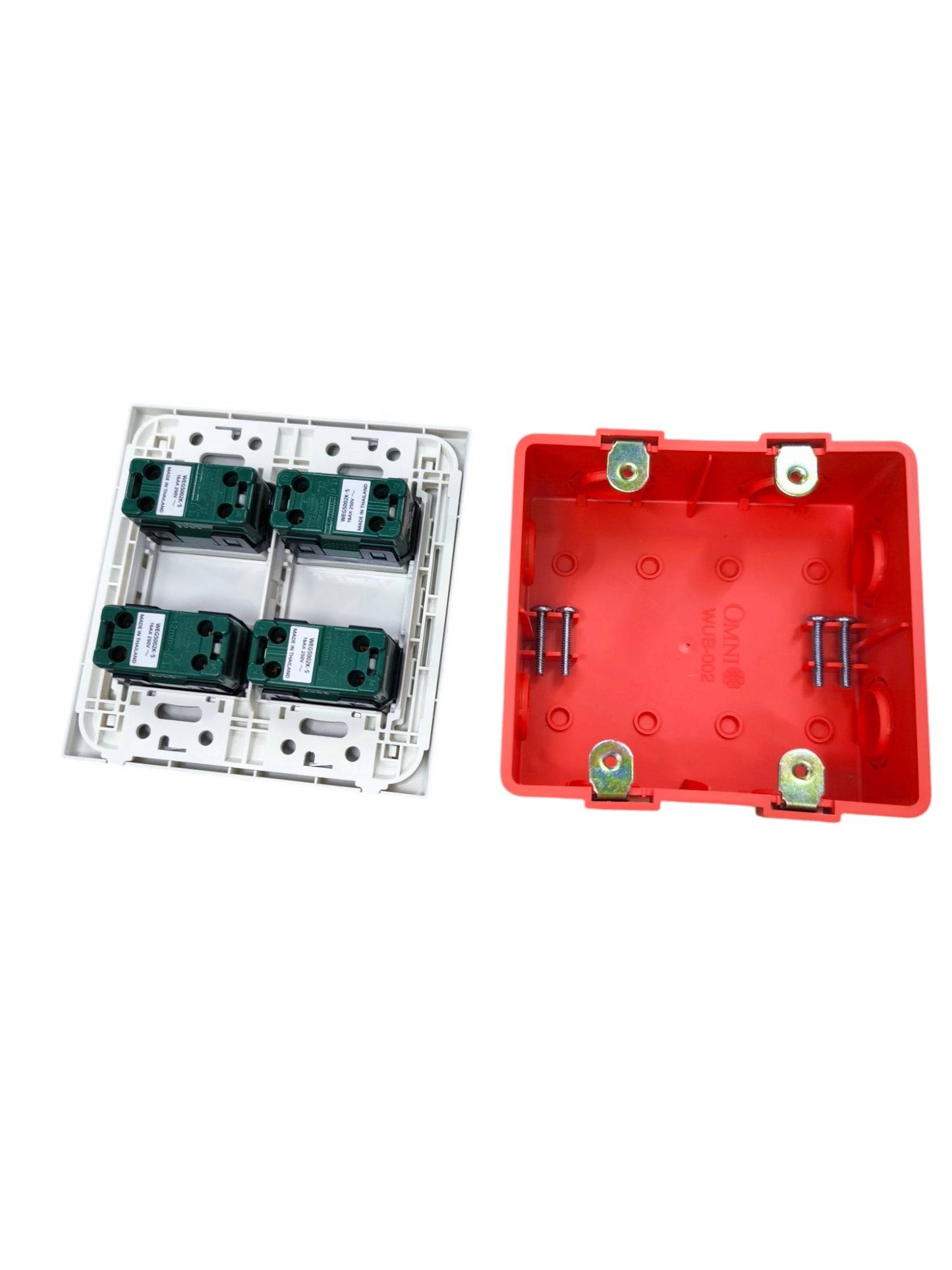 Panasonic 4 Gang 3 Way Switch 16A 250V with Series with Utility Box WEG6804+(4XWEG5002K-5)+Utility Box