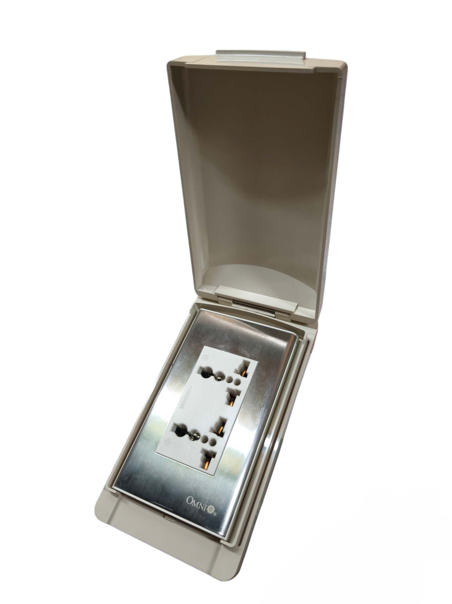 Omni Weatherproof Duplex Universal Outlet 16A 250V with Stainless Plate WPP-602+WWP-113S+WWU-402