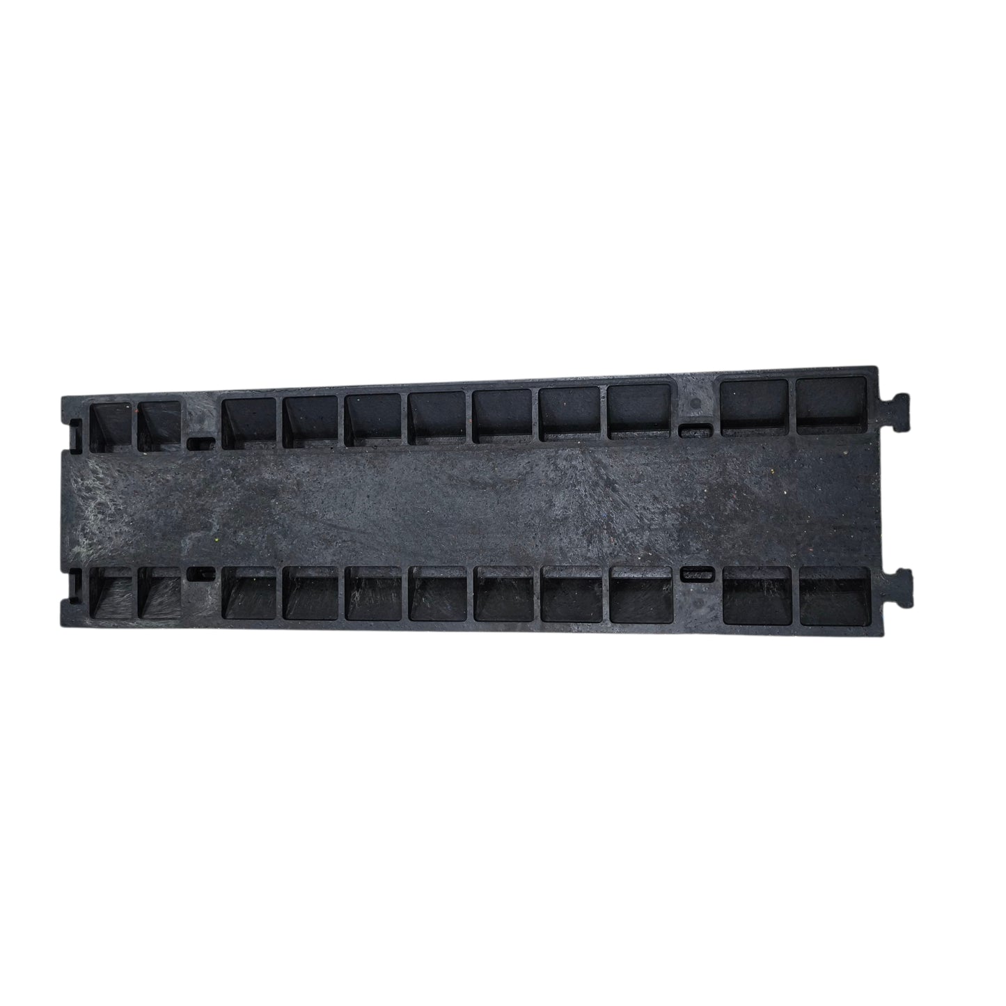 Grippes cable ramp protector 1 channel designed for effective cable management and safety