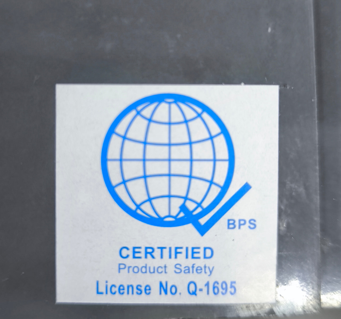 Certification label indicating product safety for Chint 3 pole circuit breaker 500A