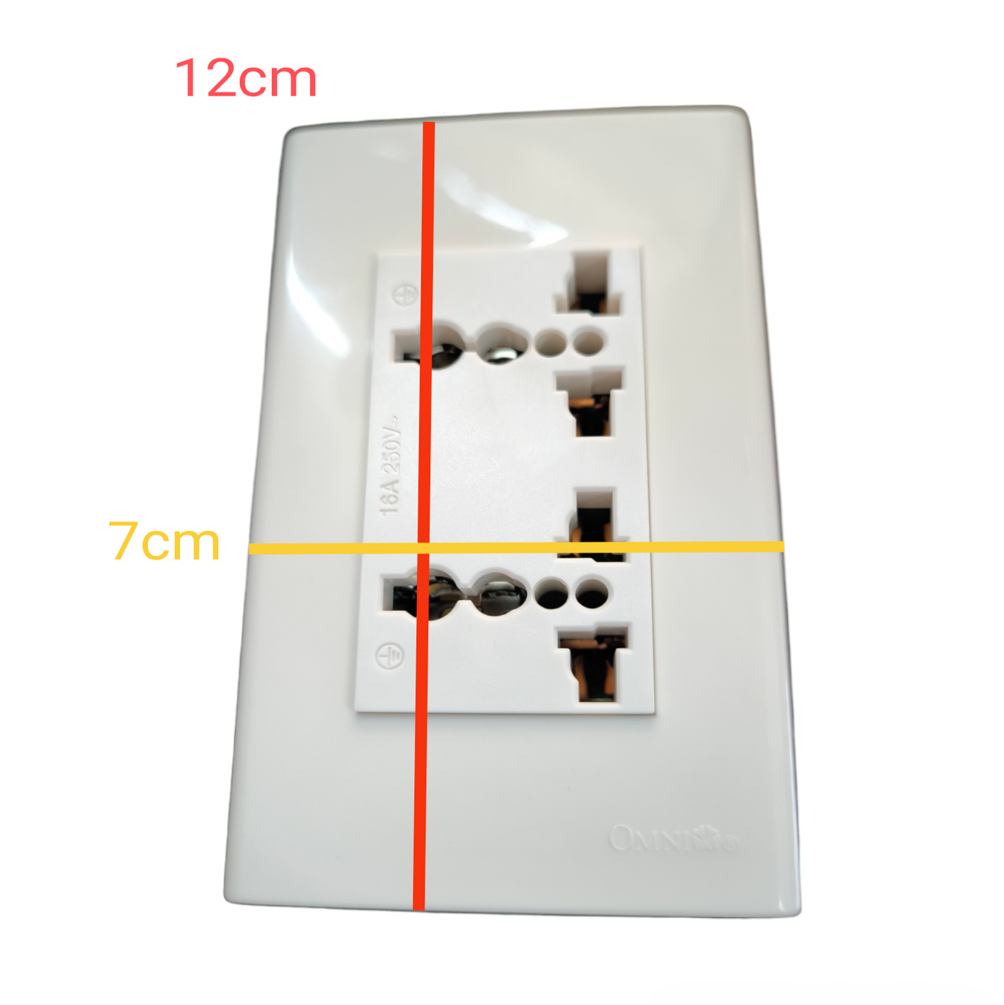 Omni Duplex Universal Outlet with Ground WWP-113+WWU-402