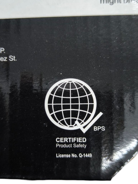 Firefly compact fluorescent bulb packaging showing BPS certified globe logo and label text Circular Lamp 22W 6500K Daylight