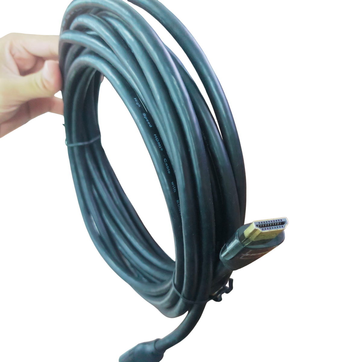 Durable HDMI cable 2.0 in black, perfect for high-quality video and audio connections