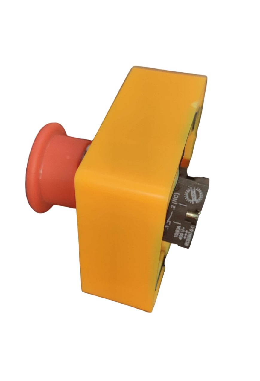 Auspicious emergency push button with enclosure in yellow casing and red button for safety control