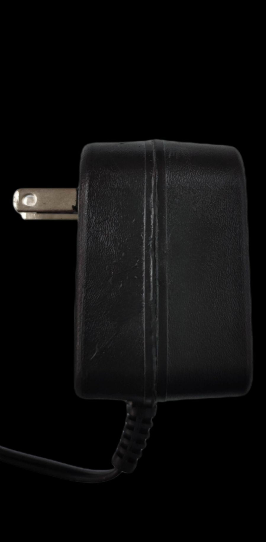 Knight black cellphone charger for Nokia 909 with power plug for wall outlet