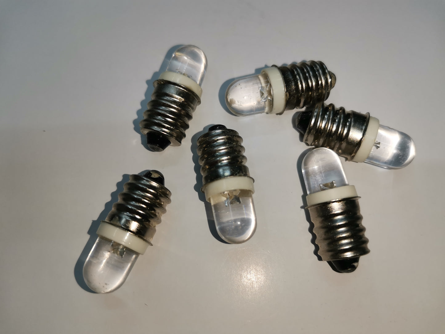 Denko LED pilot light bulb E12 18V in a pack of six with clear lens and metal base