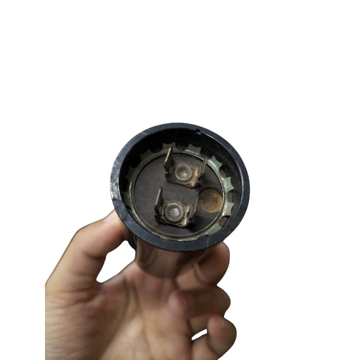 BMI 130-156 uf 110V AC start capacitor with metal terminals for electrical applications