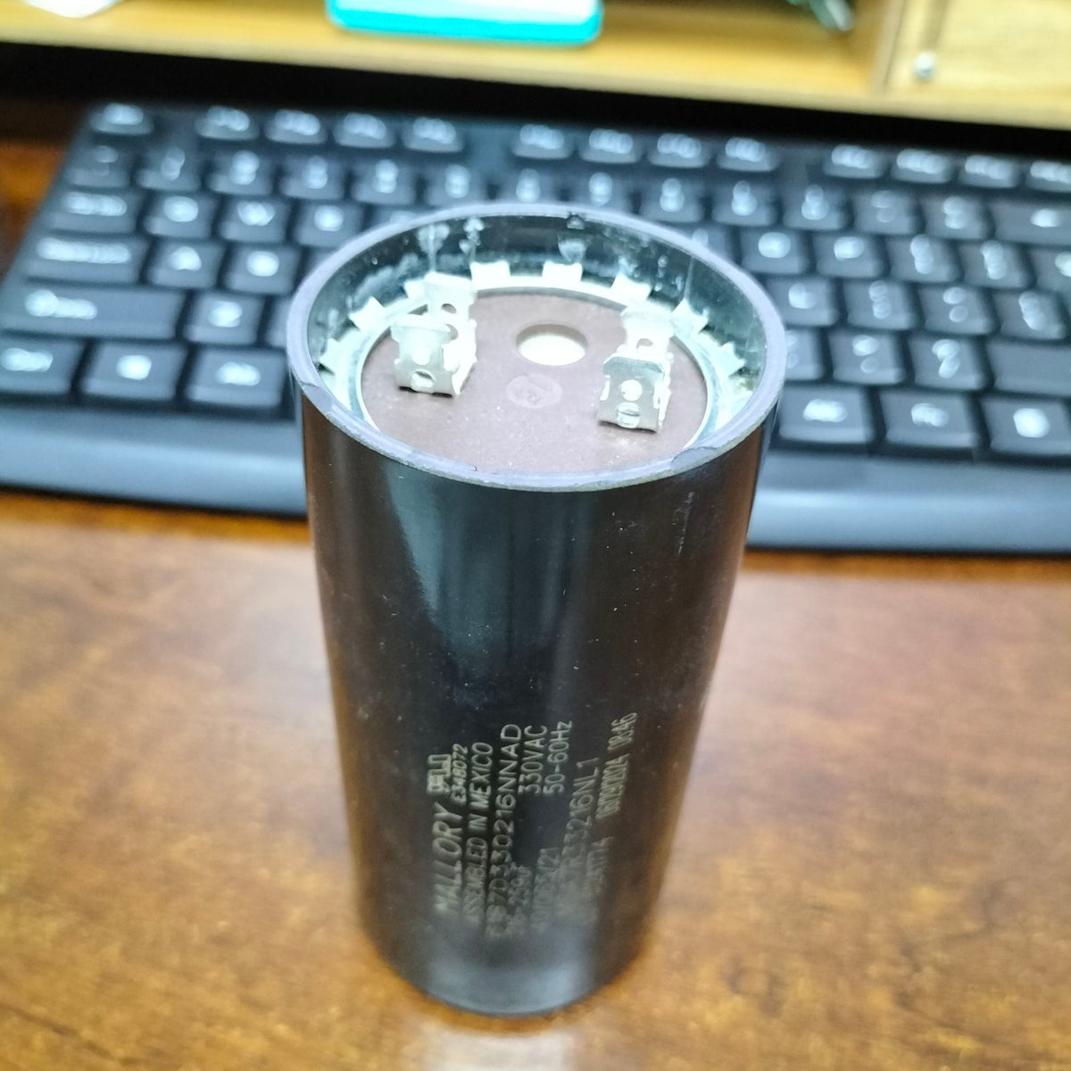 Mallory 216-259MFD 330V AC Capacitor for electrical circuitry applications