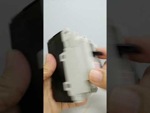 Fuji MCCB Molded Case Circuit Breaker BW63SAG-CE 60A 2Pole 10kAIC 230VAC, 7.5kAIC 380/440VAC, 5kAIC 500VAC Dimension 50(W)x 100(H)x 60(D)