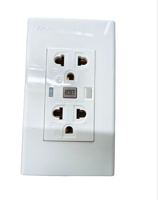 Royu GFCI Outlet 2 Gang with Ground 20A white electrical wall outlet with reset button