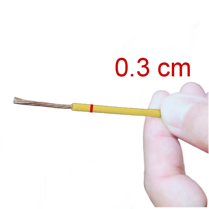 Royu 2.0mm stranded wire yellow held between fingers with exposed copper strands and 0.3 cm marking