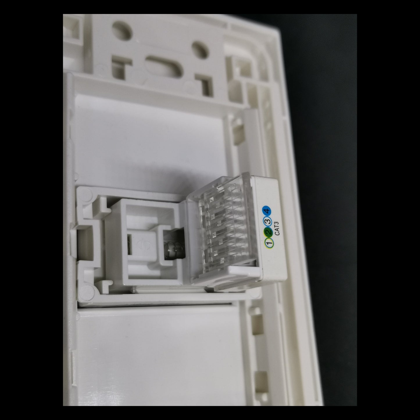 Royu 1 gang telephone outlet white modular RJ11 jack in wall plate showing CAT3 wiring labels