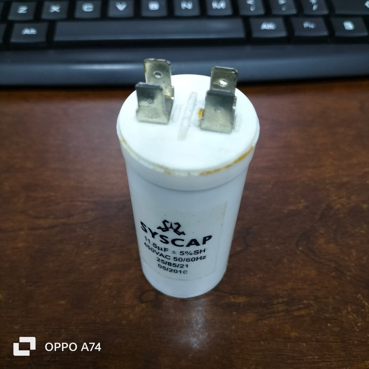 Syscap 450VAC motor start capacitor for efficient motor operation in electrical systems