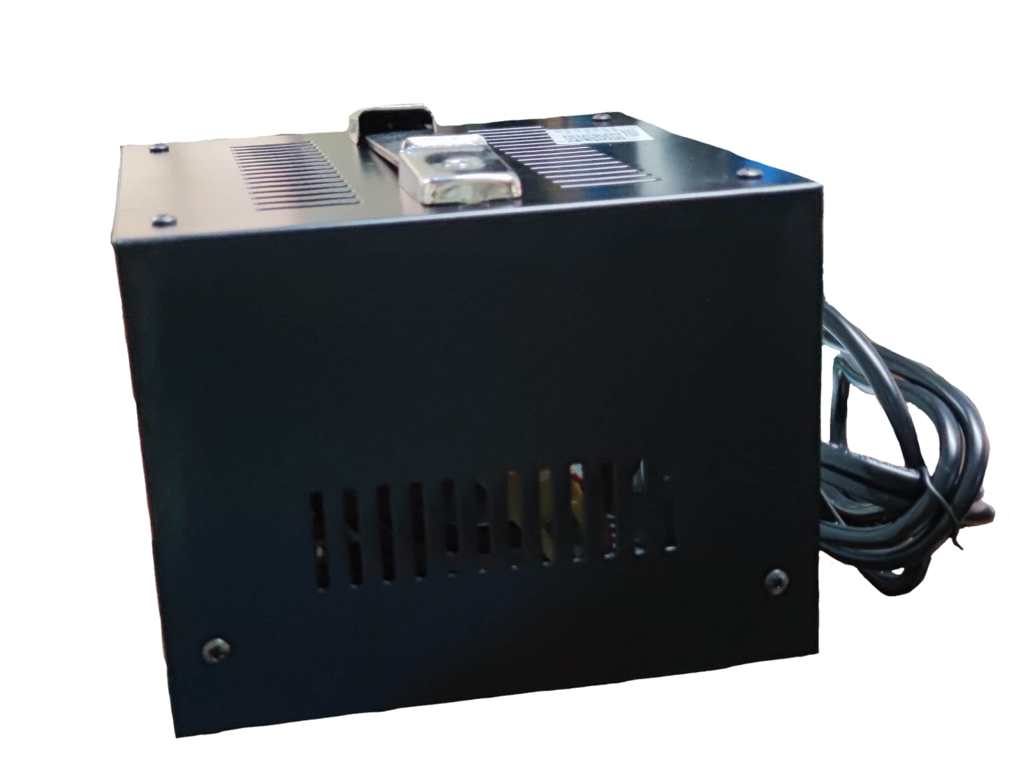 Techno Tamashi 500W AVR Servo Motor black metal casing with ventilation slots and attached power cable