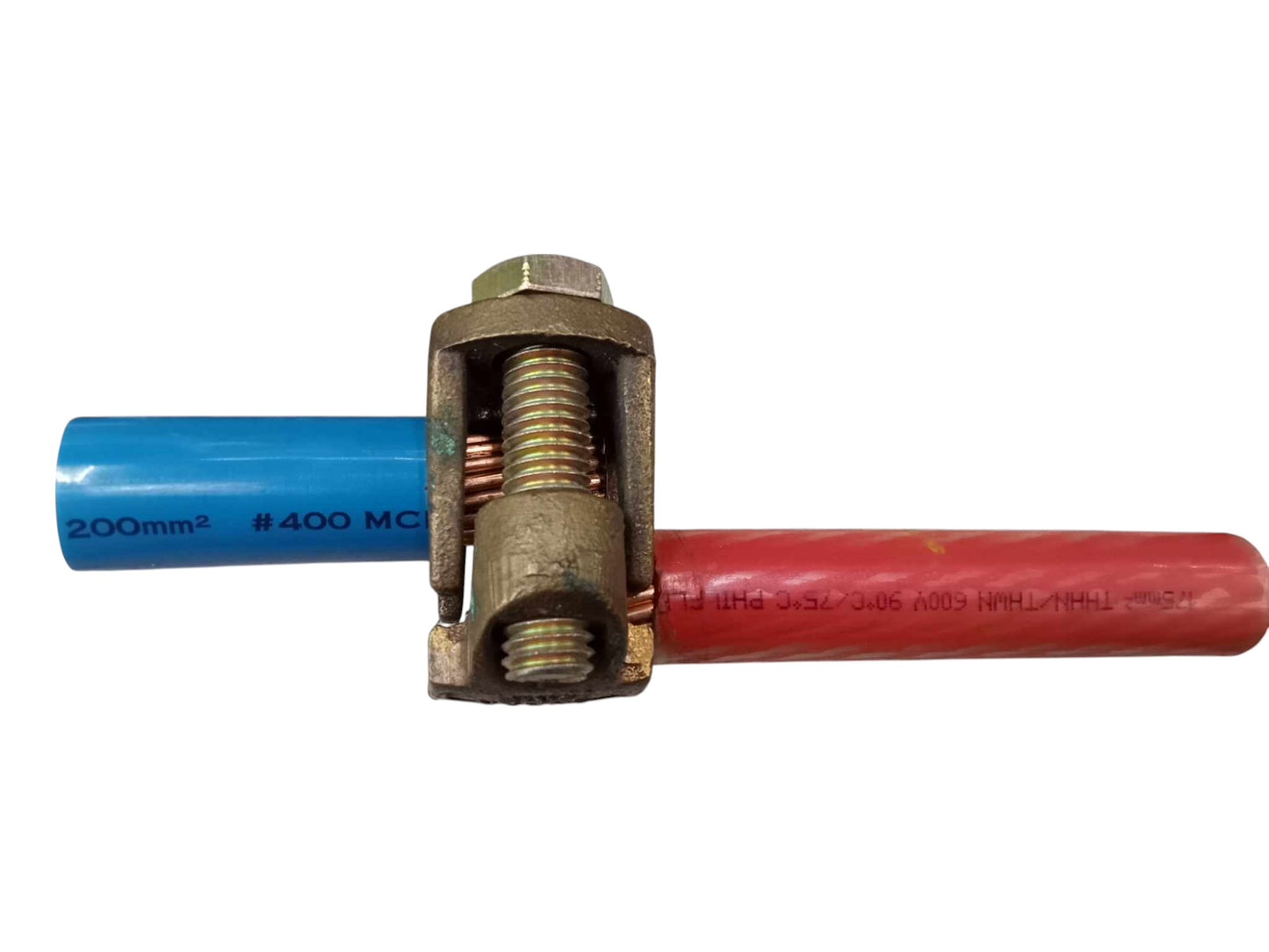 Local Solderless Connector 2 Bolt 250-350MCM joining red and blue electrical cables