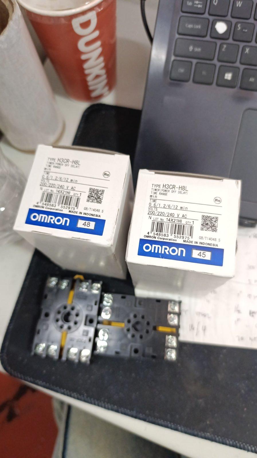 Omron Timer Relay 8 Pins 220V AC H3CR-H8L