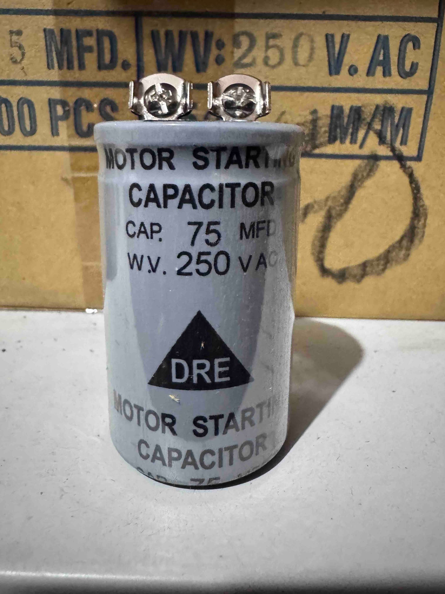 DRE Motor Starting Capacitor 500MFD 250VAC