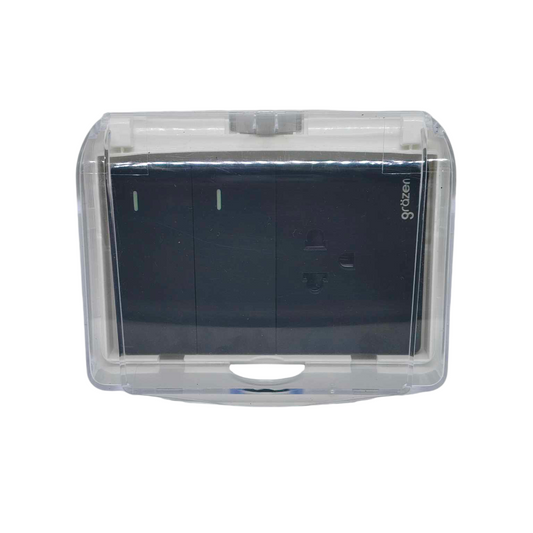Grazen 16A 220V weatherproof electrical plate with a protective cover for outdoor use