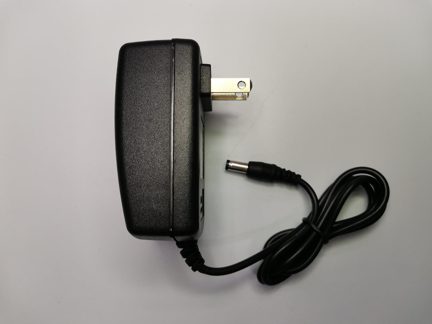 Grippes AC/DC Adaptor 5V 2A , Power Adaptor 5V DC 2 A