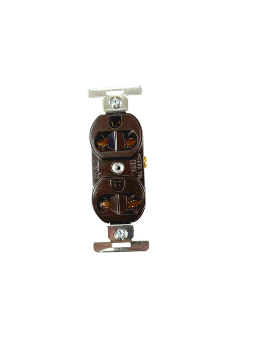 Eagle Duplex Universal Outlet with Ground 15A 250V CAT 828B