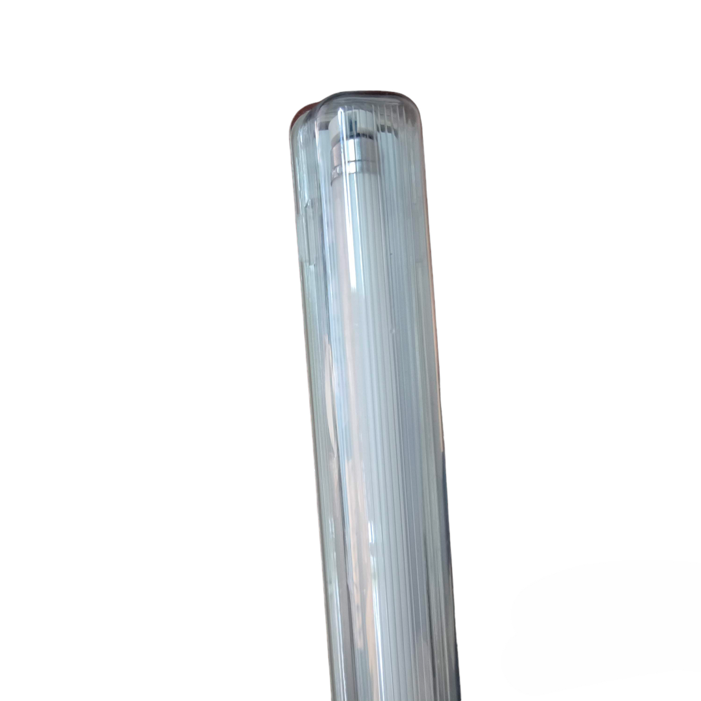 16W 220V daylight LED tube light 6500K providing bright illumination for outdoor spaces
