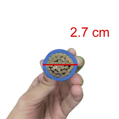Cross-section of a cable held by a hand with a measurement of 2.7 cm.