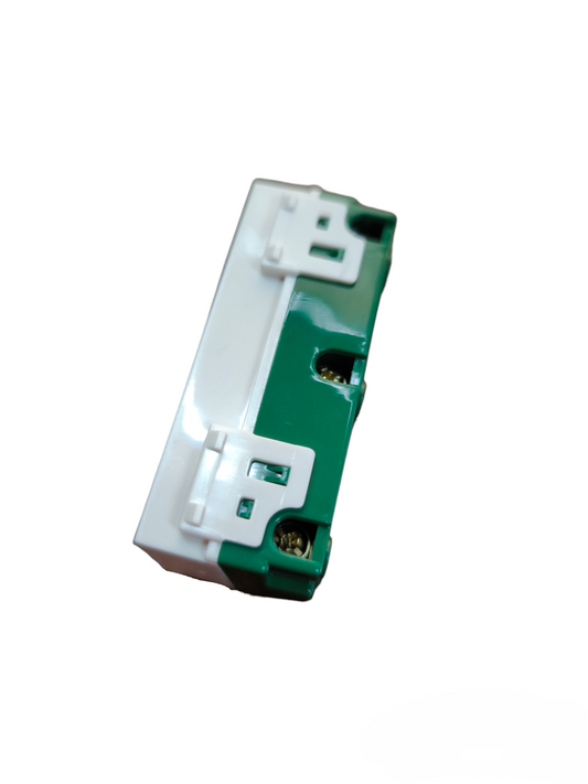 Omni Duplex Universal with Ground 16A 250V WWU-402 Wide Series