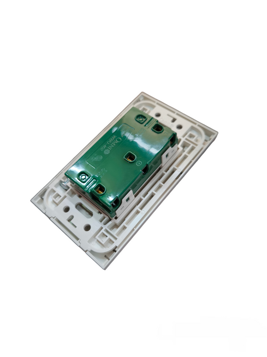 Omni Duplex Universal Outlet with Ground Device and Stainless Plate Cover 16A 250V WWP-113S+WWU-402