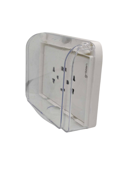 Grazen Weatherproof Plate Cover with Duplex Universal Outlet with Ground 16A 220V with USB-A and USB-C 2100mAh 5VDC