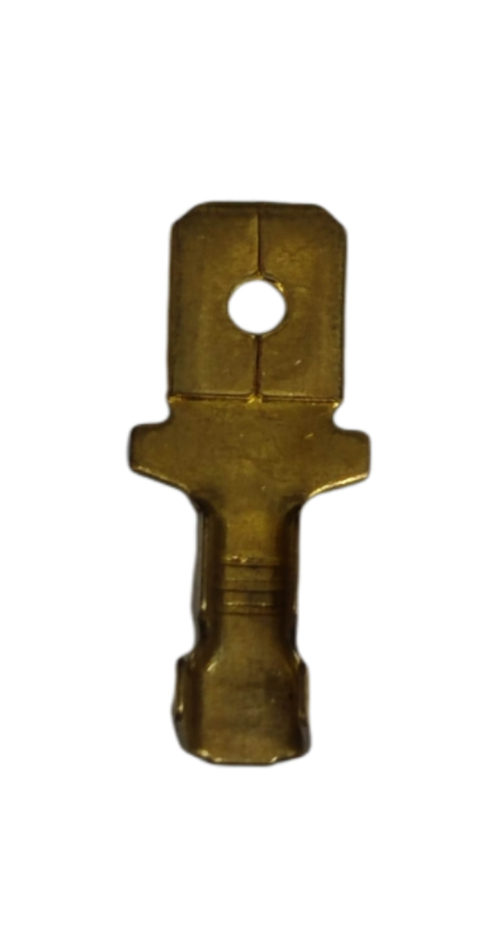 8mm spade terminal connector Male and Female in gold finish for secure electrical connections