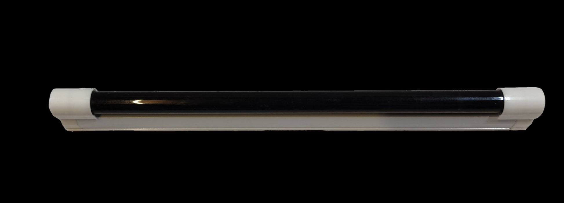 8W T5 black light fluorescent tube black light bulb from China with white end caps