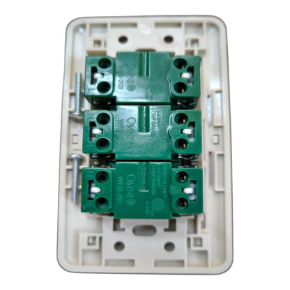 Omni 3 Gang Flat Pin Outlet with Ground with Plate WEP-103+(WEG-203x3)