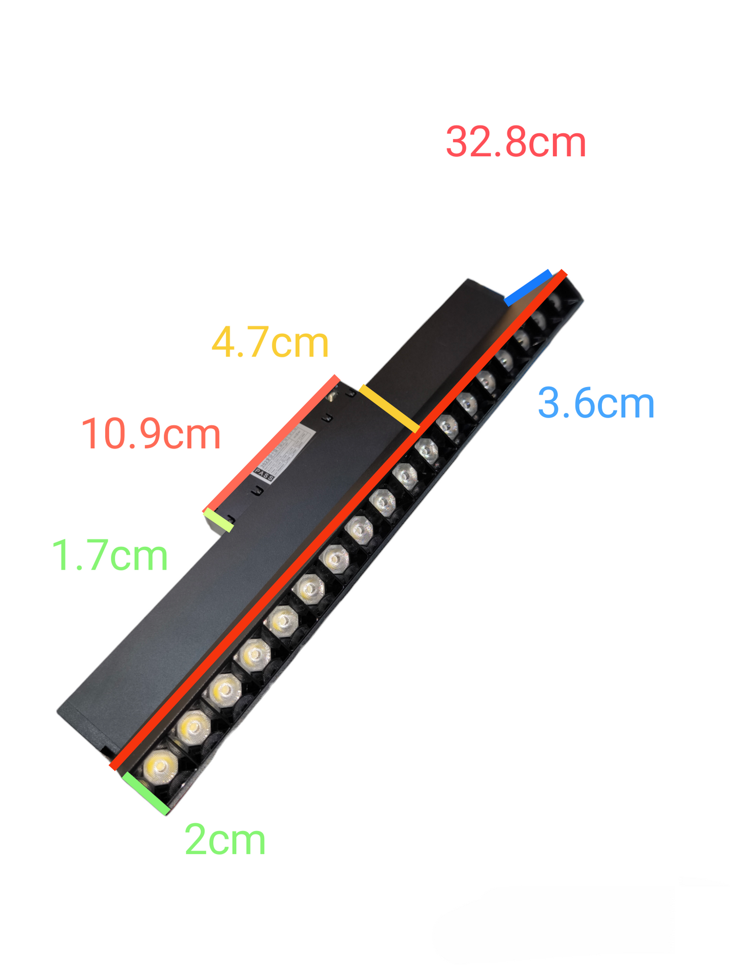 ILLUMIQ TERRA 18W LED Grilled Flood Track Light 48V (3000K)