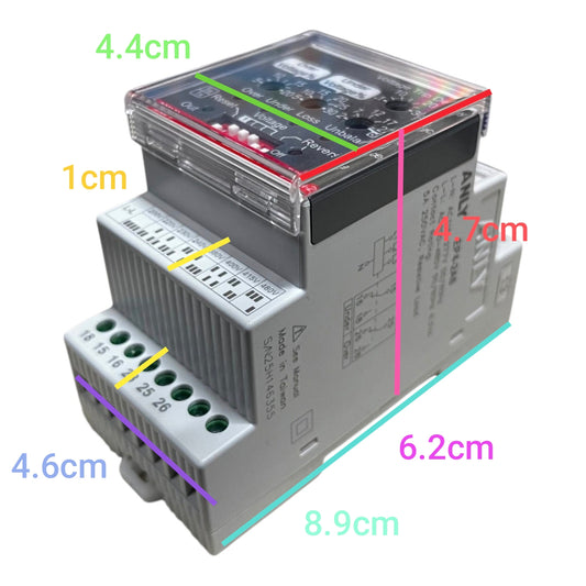 A digital relay module with overlaid dimension labels showing measurements in centimeters, on a plain white background.