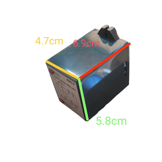 Rectangular electronic component with dimensions labeled on a white background