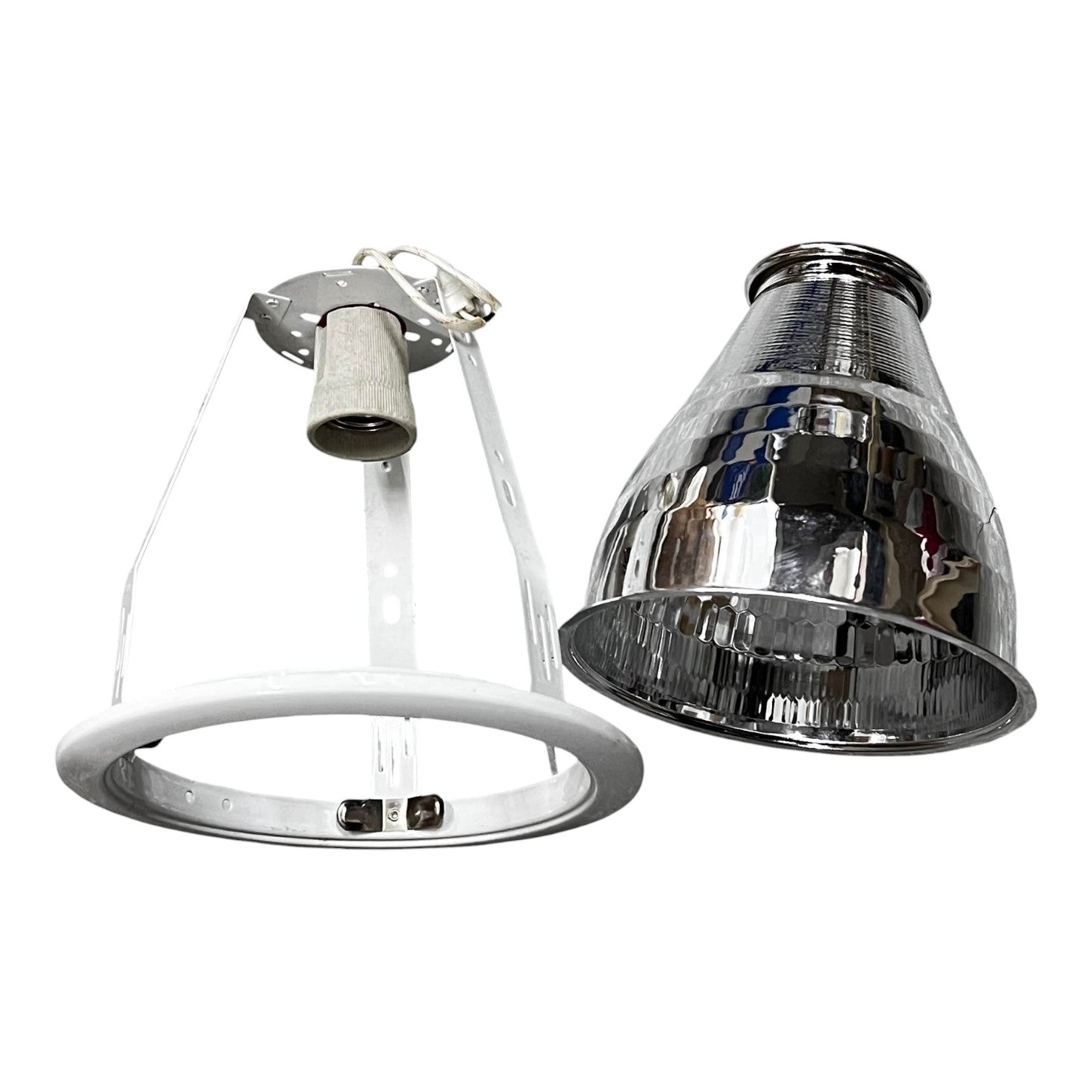 Two types of halogen lamps on a white background