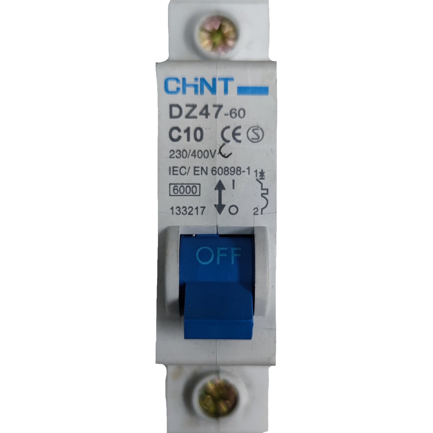 Electrical断路器 with CHINT branding on a white background