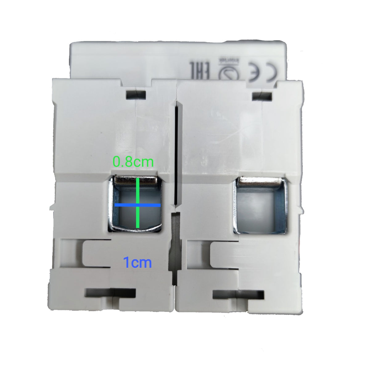 White plastic electrical terminal block connector with dimension markings showing 0.8cm and 1cm on a white background.