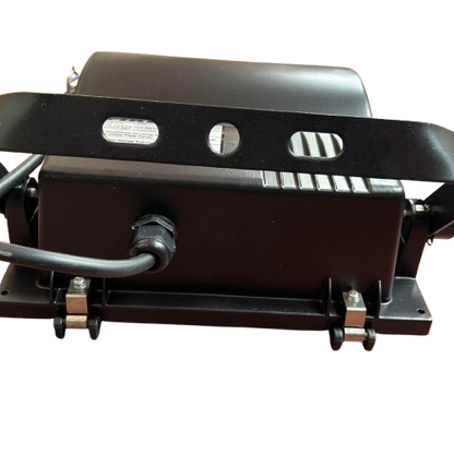 Firefly 70W Metal Halide Flood Light with 70W Metal Halide Bulb