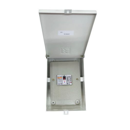 Fuji 15A 3Pole 50AF 10KAIC 220V BW50SAG Molded Case Circuit Breaker with Nema 3R Enclosure